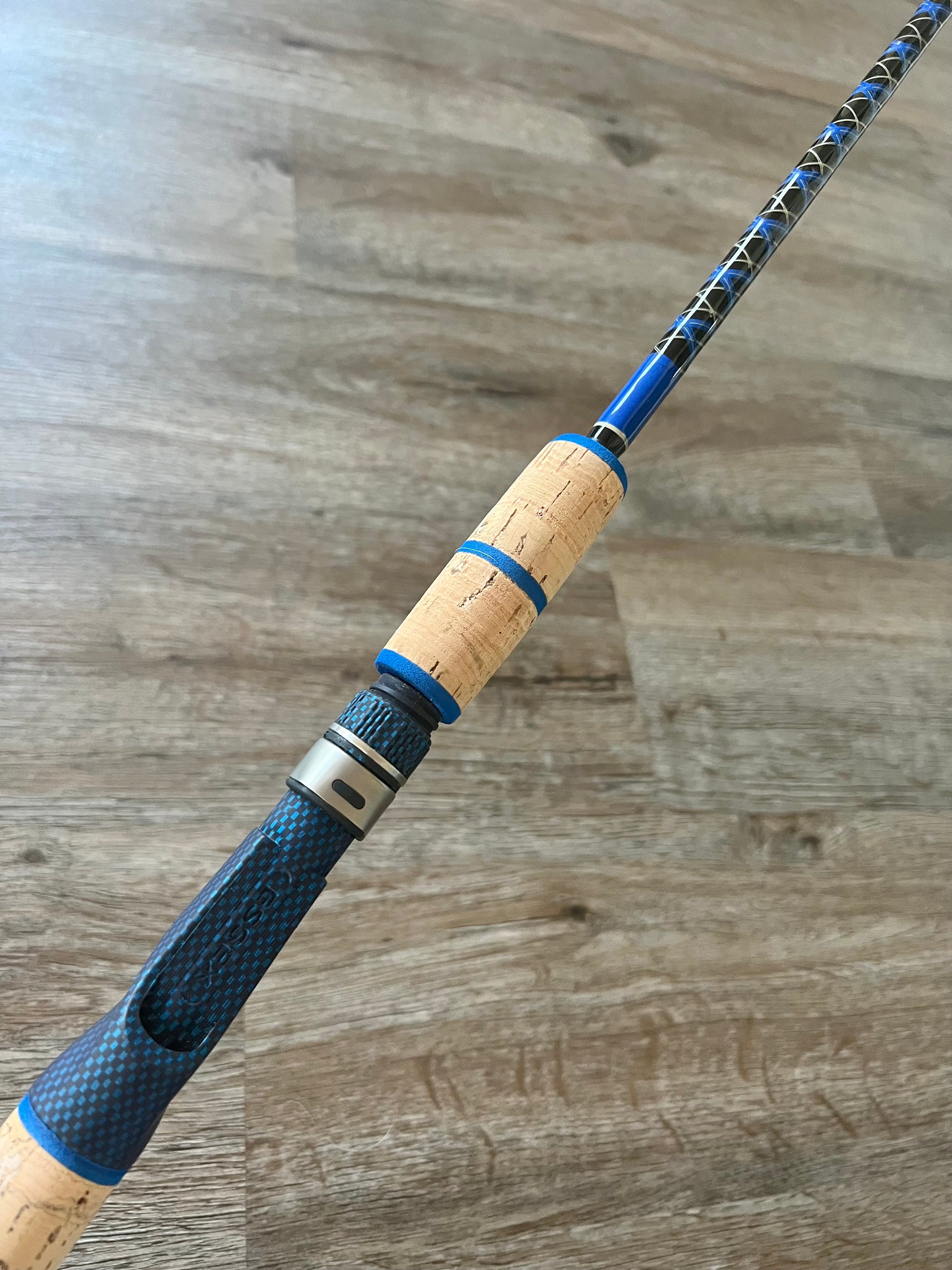 CUSTOM BUILT LAMIGLAS 6 FOOT 6 INCH 15 TO 50 POUND CLASS CONVENTIONAL  FISHING ROD - Berinson Tackle Company